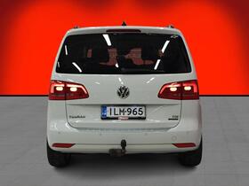 Volkswagen Touran vaihtoauto