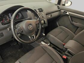 Volkswagen Touran vaihtoauto