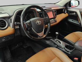 Toyota RAV4 vaihtoauto