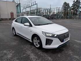Hyundai IONIQ plug-in vaihtoauto