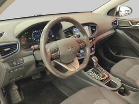 Hyundai IONIQ plug-in vaihtoauto