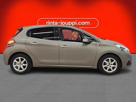 Peugeot 208 vaihtoauto