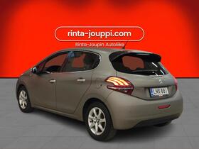 Peugeot 208 vaihtoauto