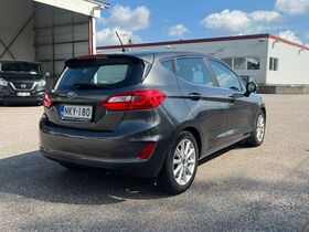 Ford Fiesta vaihtoauto