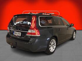 Volvo V70 vaihtoauto