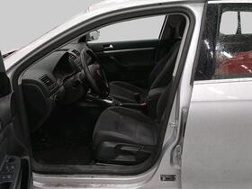 Volkswagen Jetta vaihtoauto