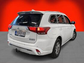 Mitsubishi Outlander PHEV vaihtoauto