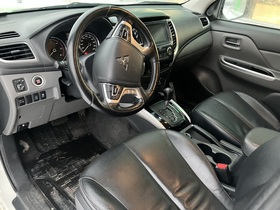 Mitsubishi L200 vaihtoauto