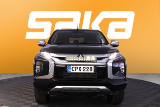 Mitsubishi L200 vaihtoauto