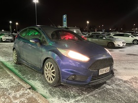 Ford Fiesta vaihtoauto