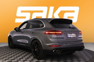 Porsche Cayenne vaihtoauto