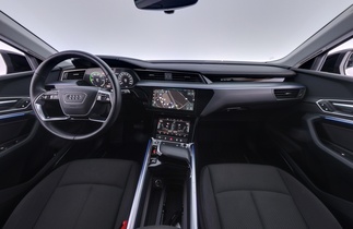 Audi e-tron vaihtoauto