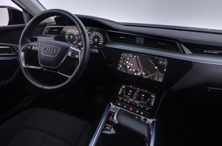 Audi e-tron vaihtoauto