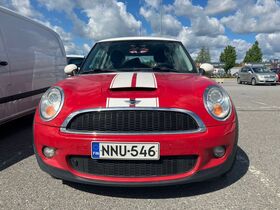 Mini Cooper vaihtoauto