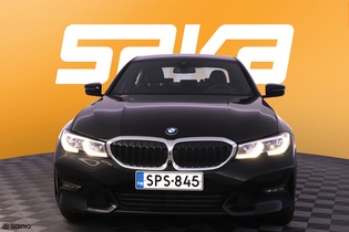 BMW 330 vaihtoauto