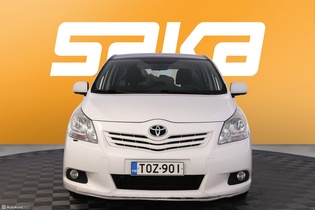 Toyota Verso vaihtoauto