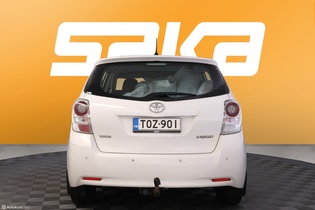Toyota Verso vaihtoauto
