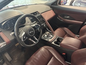 Jaguar E-PACE vaihtoauto