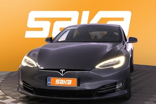 Tesla Model S vaihtoauto