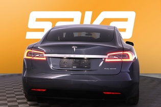 Tesla Model S vaihtoauto