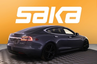 Tesla Model S vaihtoauto