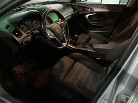 Opel Insignia vaihtoauto