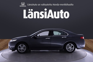 Honda Accord vaihtoauto