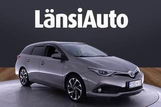 Toyota Auris vaihtoauto