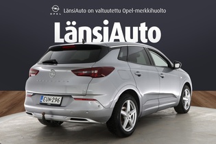 Opel Grandland vaihtoauto