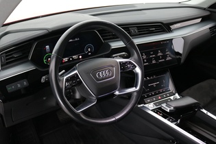 Audi e-tron vaihtoauto