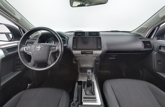 Toyota Land Cruiser vaihtoauto