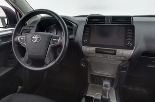 Toyota Land Cruiser vaihtoauto