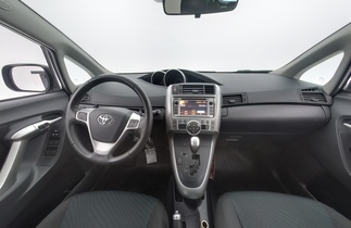 Toyota Verso vaihtoauto