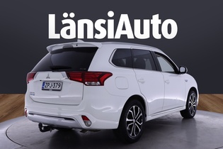 Mitsubishi Outlander PHEV vaihtoauto