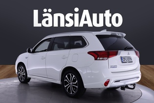 Mitsubishi Outlander PHEV vaihtoauto