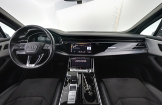 Audi Q7 vaihtoauto