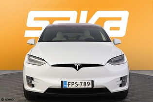 Tesla Model X vaihtoauto