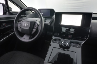 Toyota bZ4X vaihtoauto