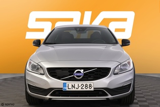 Volvo S60 Cross Country vaihtoauto
