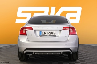 Volvo S60 Cross Country vaihtoauto