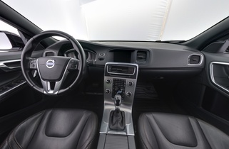 Volvo S60 Cross Country vaihtoauto