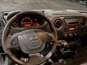 Nissan NV400 vaihtoauto