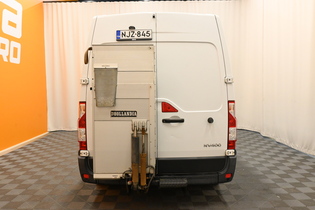 Nissan NV400 vaihtoauto