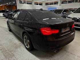 BMW 320 vaihtoauto