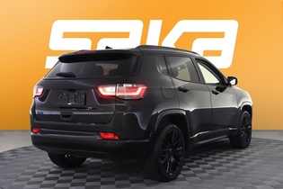 Jeep Compass vaihtoauto