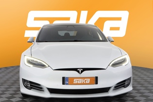Tesla Model S vaihtoauto