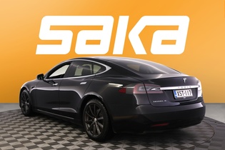 Tesla Model S vaihtoauto