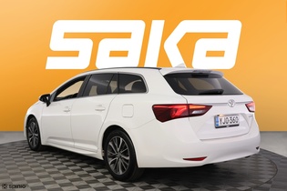 Toyota Avensis vaihtoauto