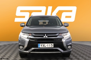 Mitsubishi Outlander PHEV vaihtoauto
