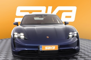 Porsche Taycan vaihtoauto